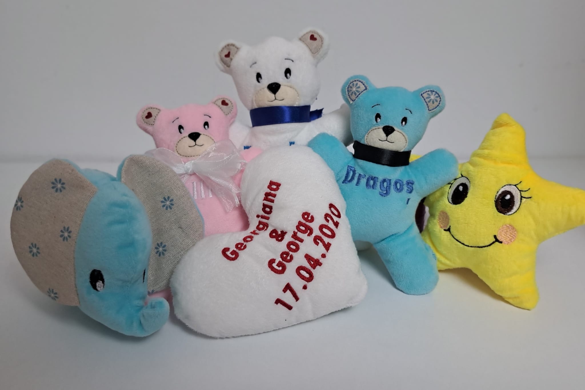 Plușuri personalizate cu nume